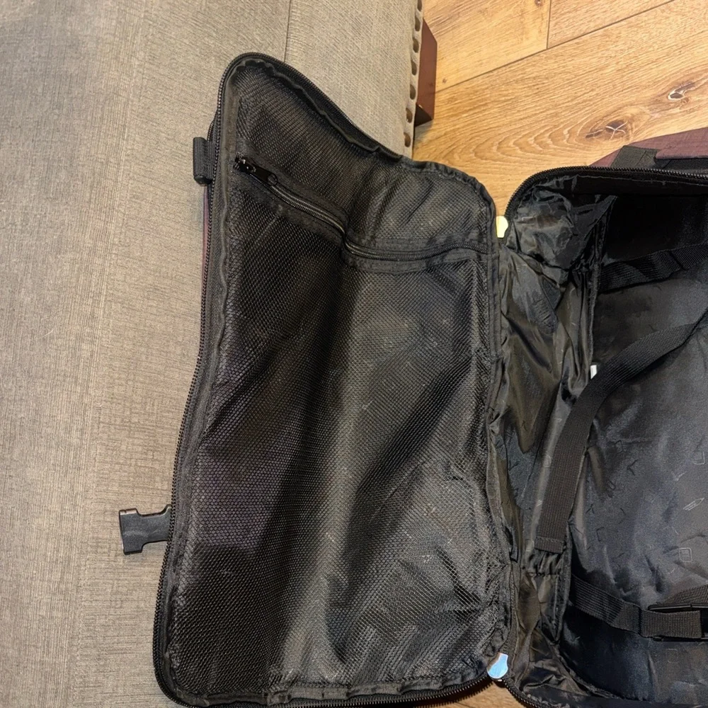 HYNES EAGLE AMSTERDAM 38L WEEKENDER CARRY ON BACKPACK
